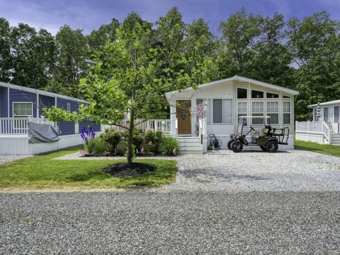 front view of homes at Carol Lynn Resorts East