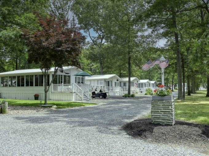 Street view of homes at Carol Lynn Resorts East